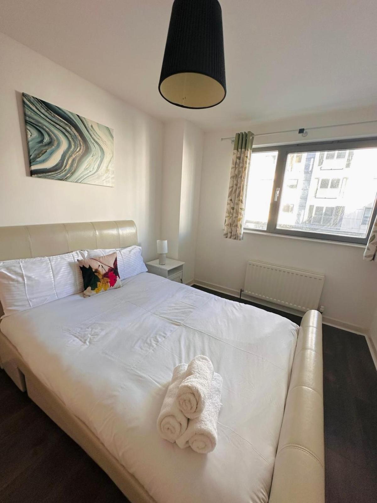 Britannia Apartments เอดินบะระ ภายนอก รูปภาพ