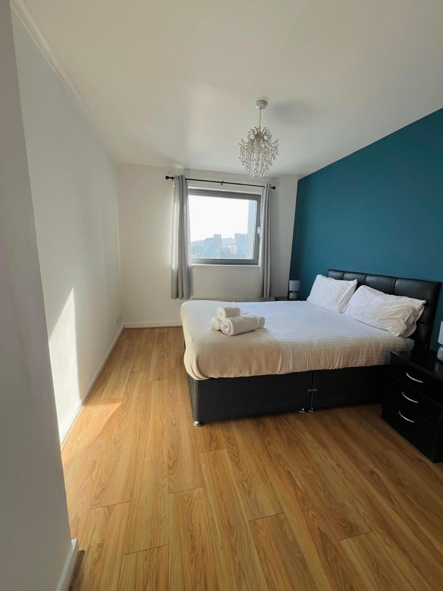 Britannia Apartments เอดินบะระ ภายนอก รูปภาพ